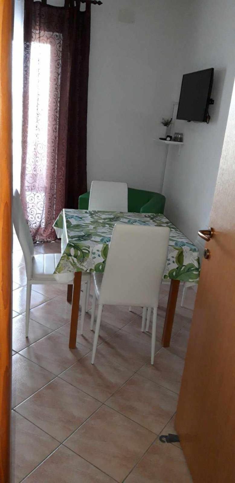 סבטי פטר Apartmani Tustica מראה חיצוני תמונה